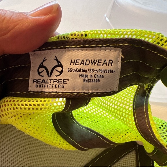 NWOT Realtree Outfitters Gray/Yellow Mesh Embroidered Adjustable Cap Hat (A1) 🔥 - Picture 6 of 6
